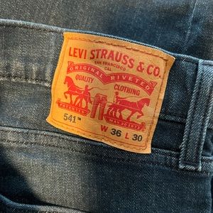 Levi’s 541 ATHLETIC FIT JEANS FOR MEN 36x30